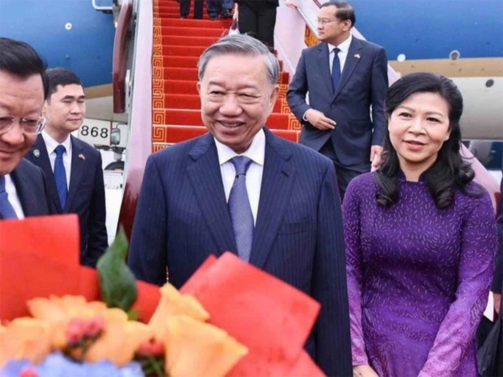 o-principal-lider-do-vietna-chega-a-china-para-uma-visita-de-estado