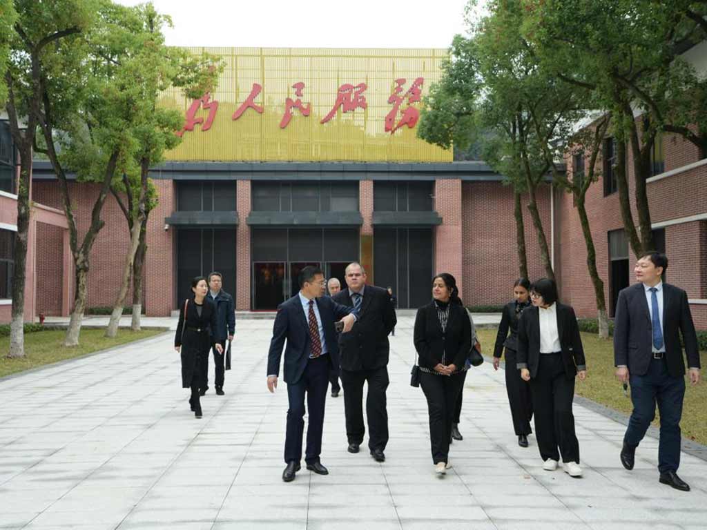 china-e-cuba-expandem-cooperacao-educacional-e-intercambio-cientifico