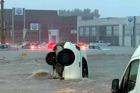 Continua o luto pelas vítimas da tempestade em cidade argentina